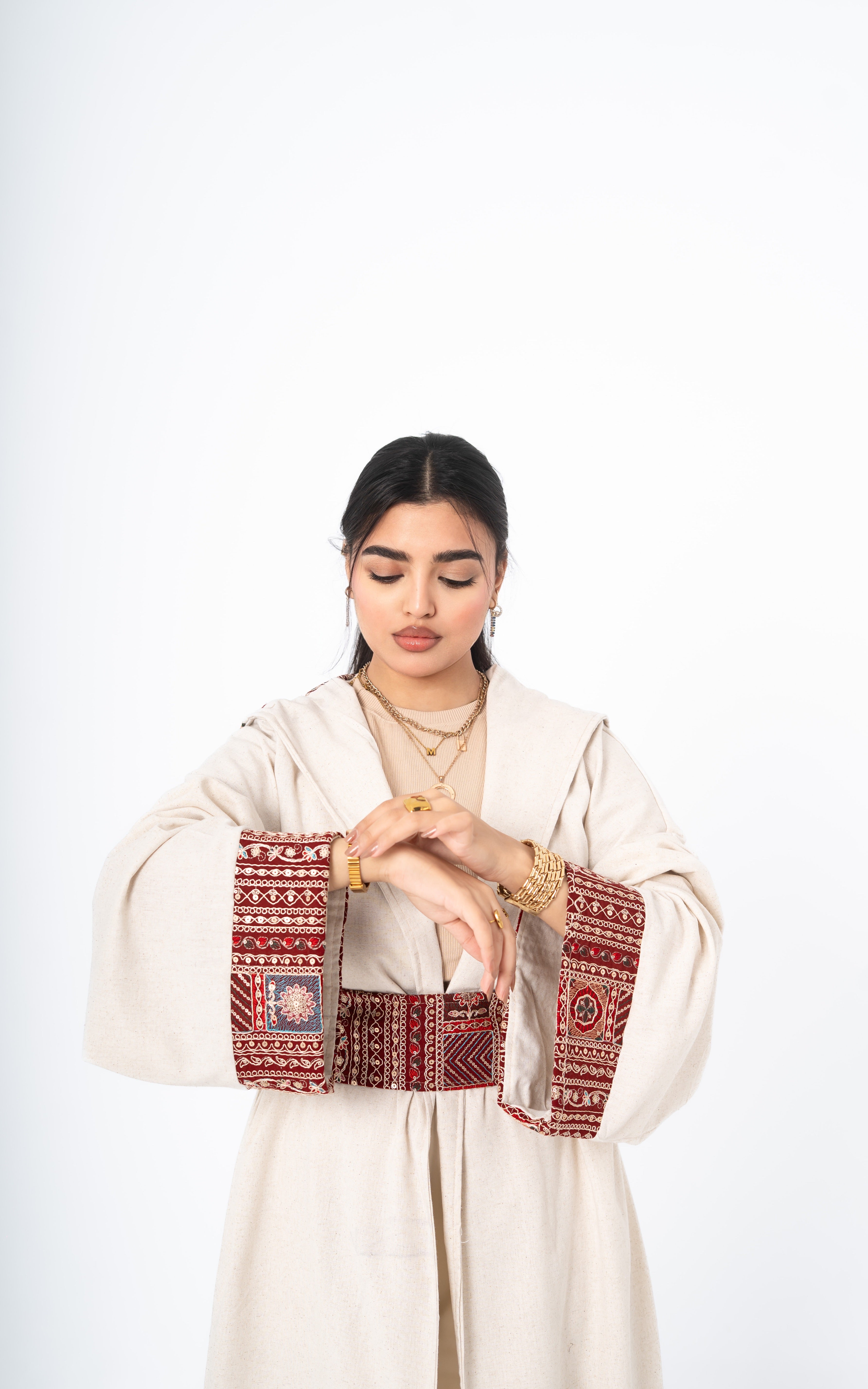 قفطان لُجَين