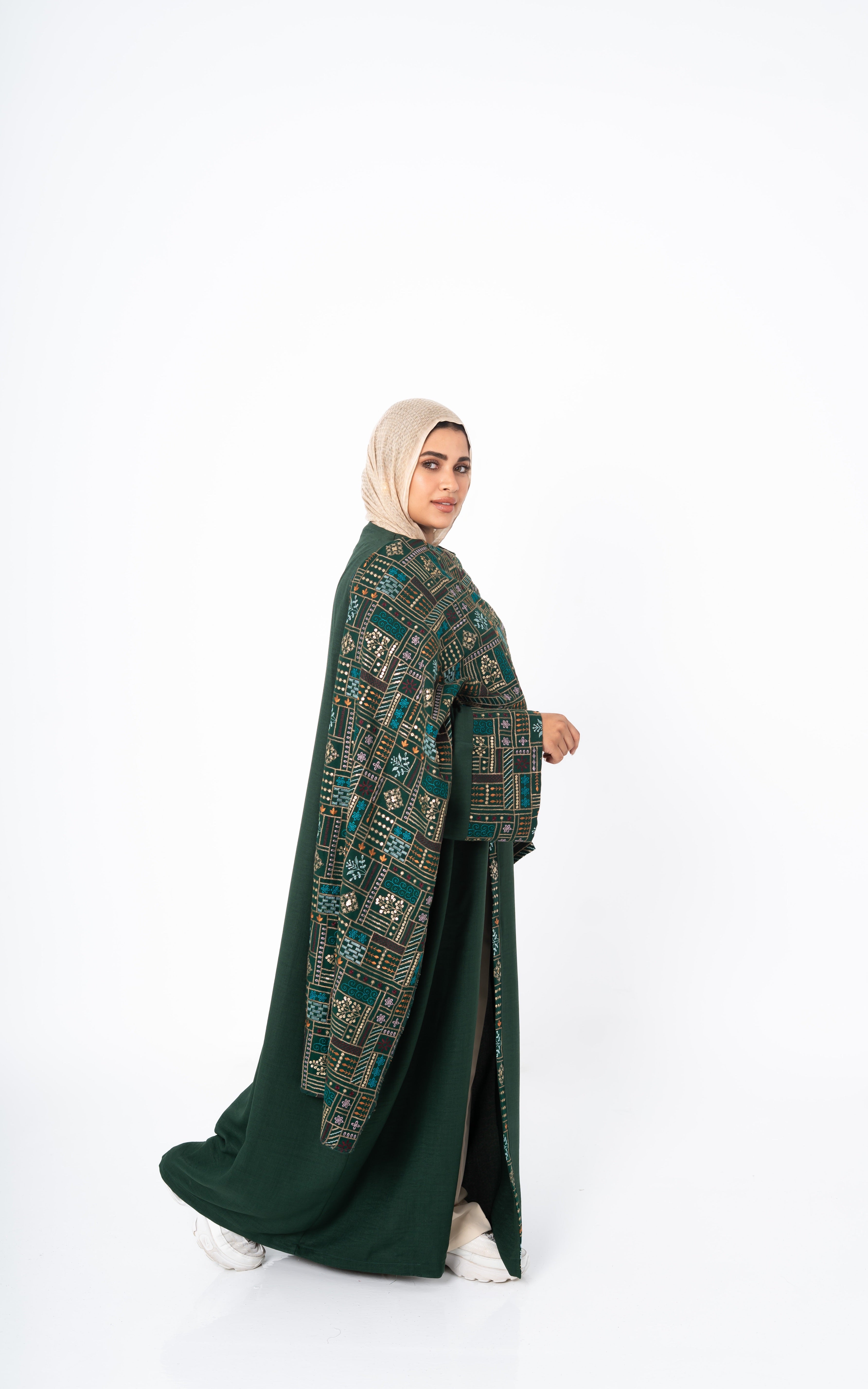 قفطان مَلكُوت
