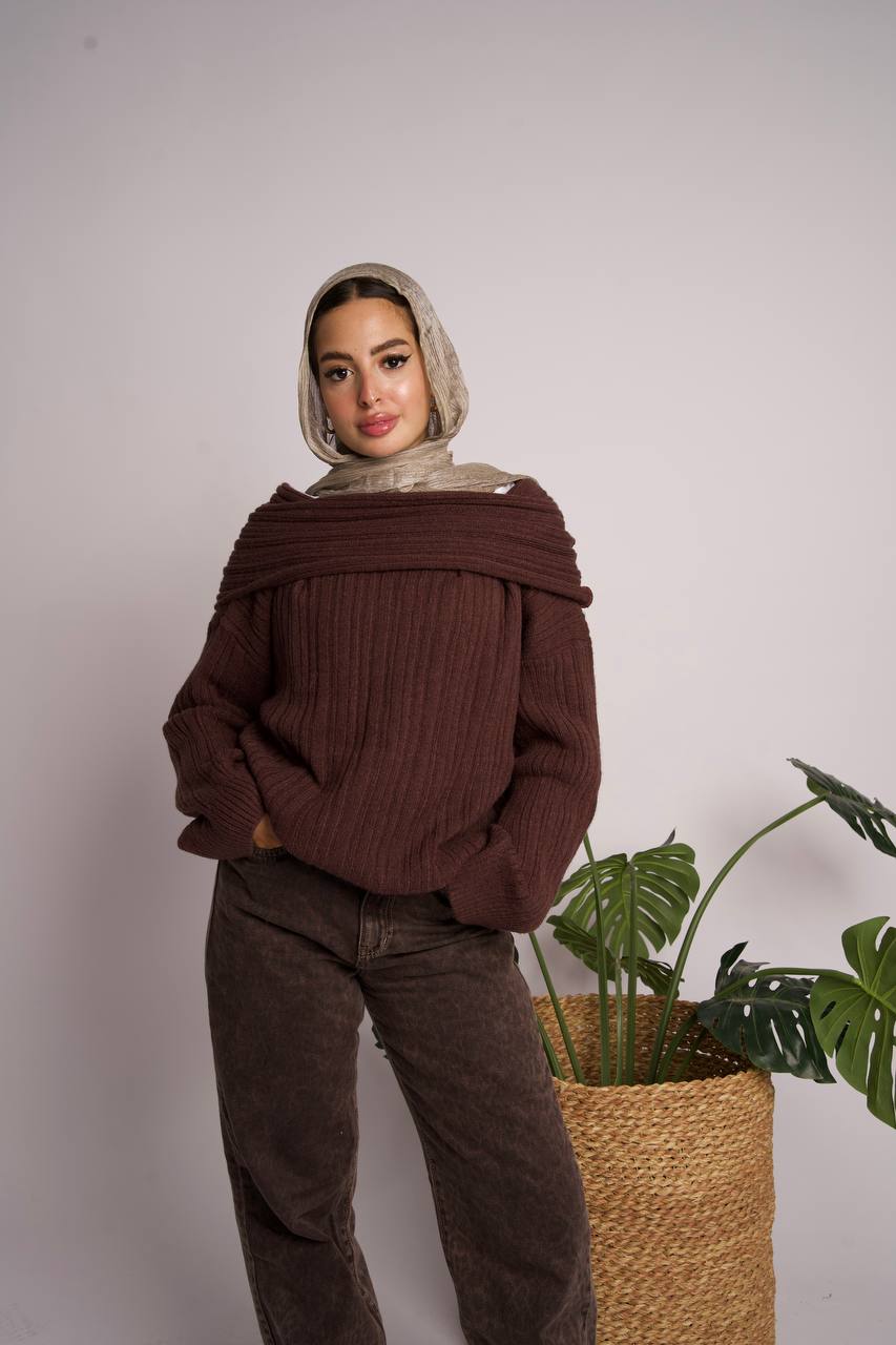 Off Shoulder Pullover